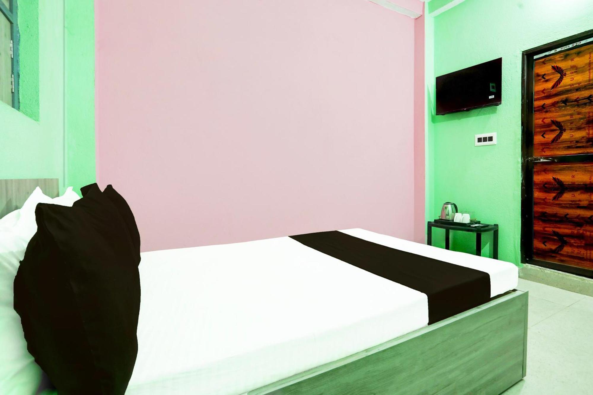 Hotel O Mochu Vatika Marriage Hall & Guest House Patna  Eksteriør billede